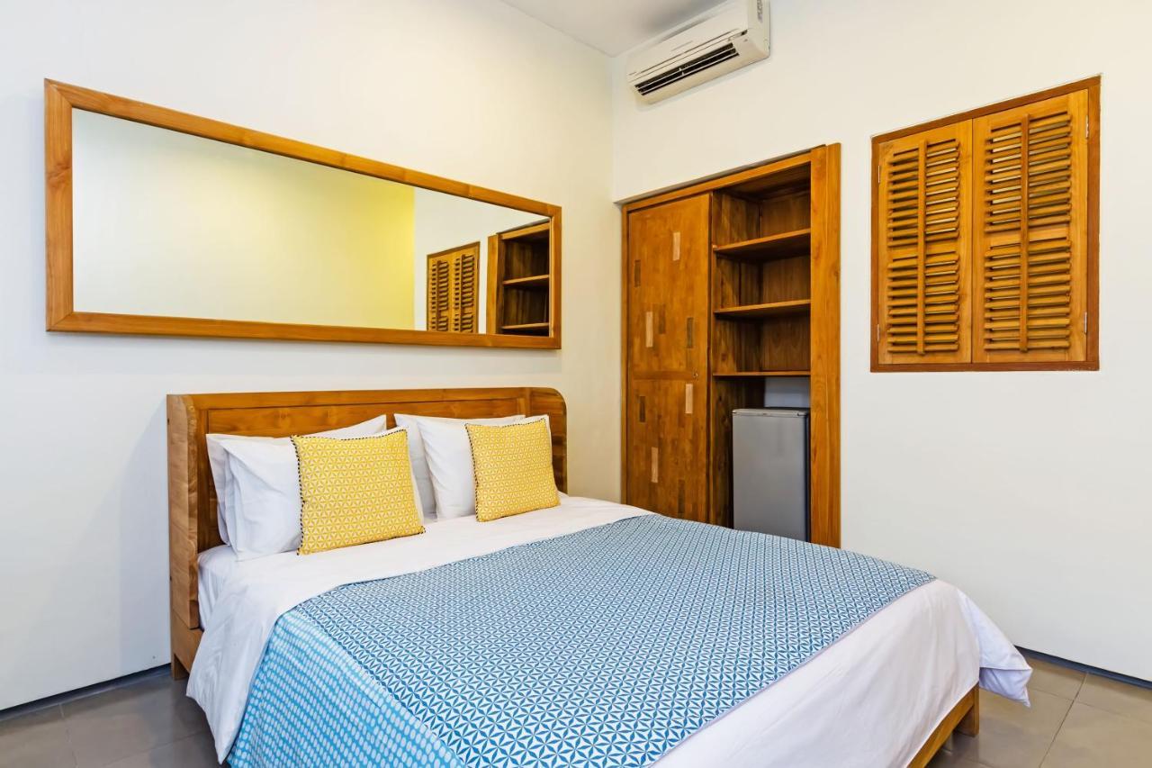 Seruni Guest House Denpasar Exteriör bild