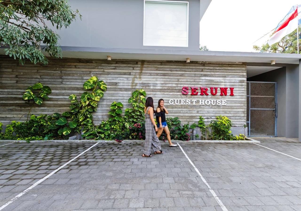 Seruni Guest House Denpasar Exteriör bild